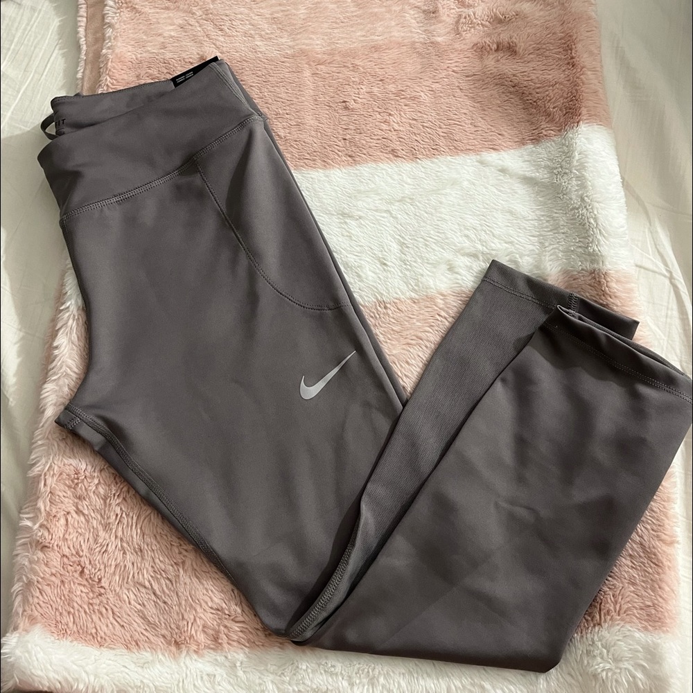 Nike Women’s Tight Fit
